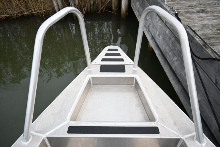 Greenbay Marine G-Force 8