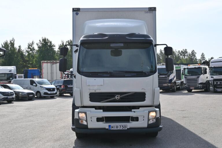 Volvo Fl jakeluauto