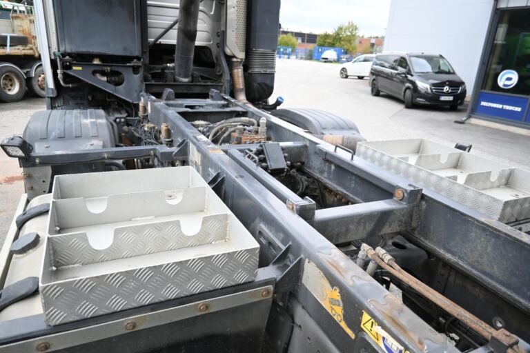 Scania R730 8x4 Maansiirto