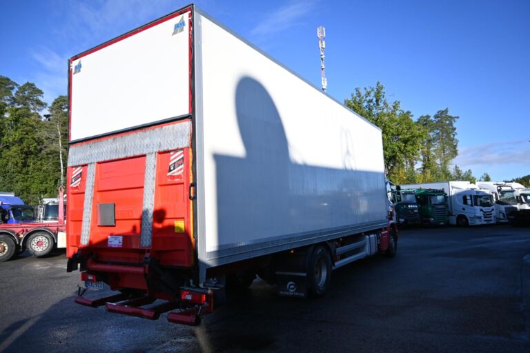 Scania P280 4x2 p. 8