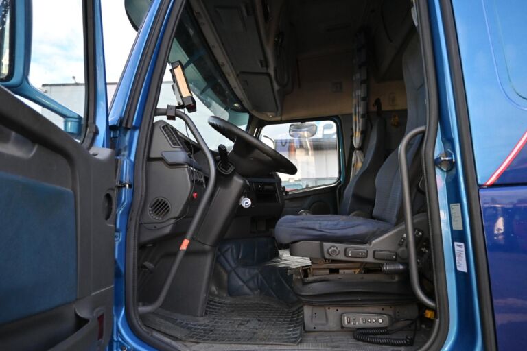 Volvo FH480 8x2 Koukku