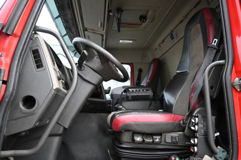 Volvo FM500 8x4*4 HIAB 244 & multilift