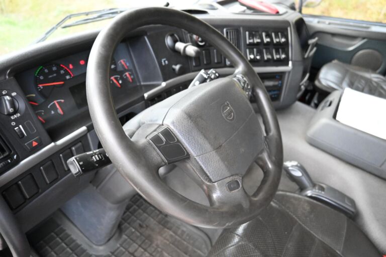 Volvo FMX500 8x4 FICO
