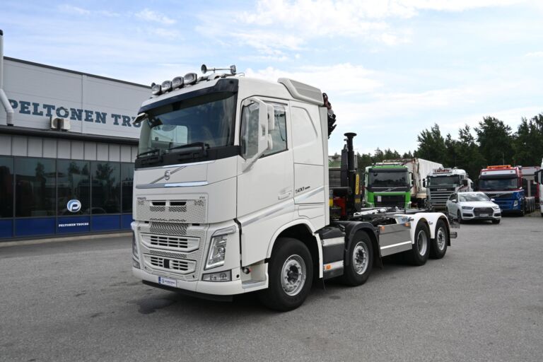 Volvo FH500 8x2 Euro 6 Palfinger 26