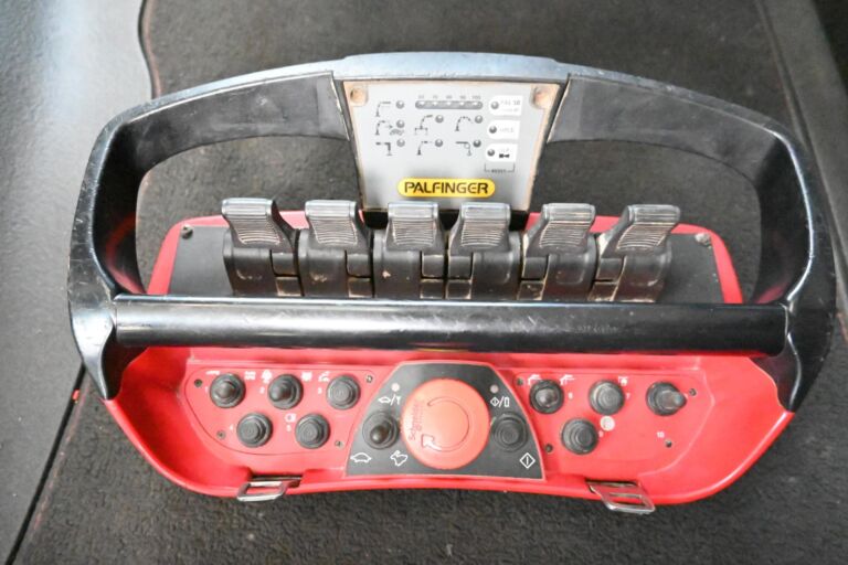 Volvo FH500 8x2 Euro 6 Palfinger 26