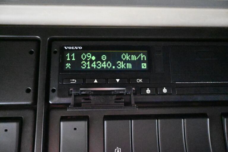 Volvo FH500 6x2 Uusi korinen