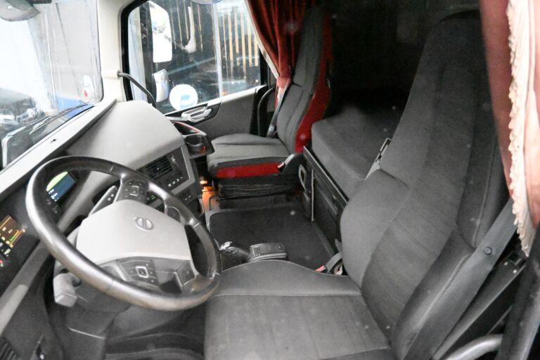 Volvo FH500 8x4 Vaijeriauto