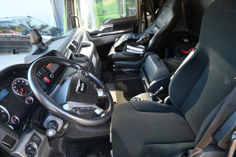 MAN TGX 35.560 8x4*4 ROLBA