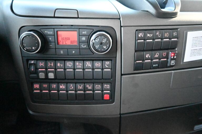 MAN TGX 35.560 8x4*4 ROLBA