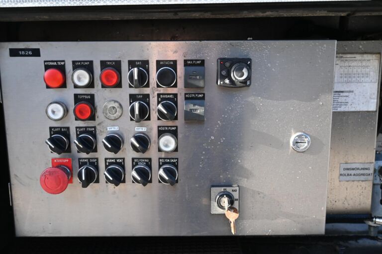 MAN TGX 35.560 8x4*4 ROLBA