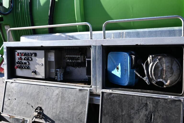 MAN TGX 35.560 8x4*4 ROLBA