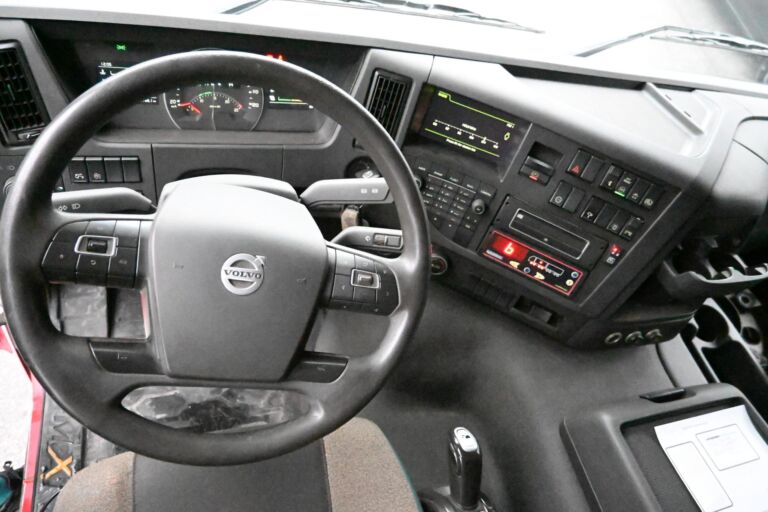 Volvo FMX450 8x4 vaijeri