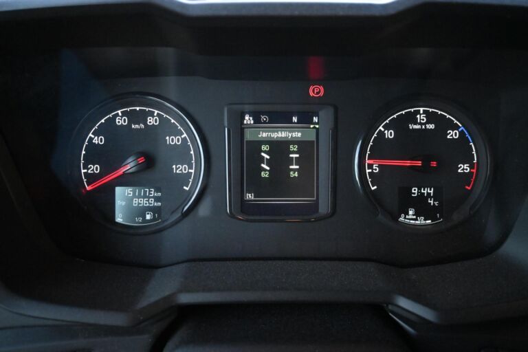 Scania P280 4x2 151tkm