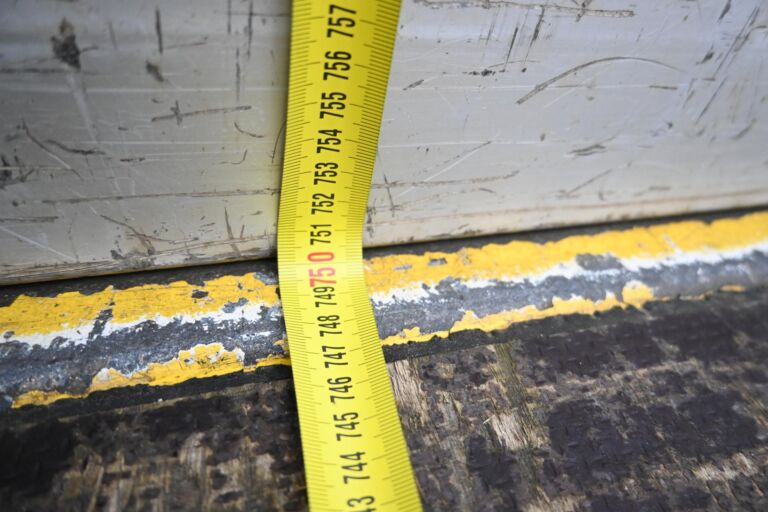 Volvo FM330 6x2*4 Palfinger PK19