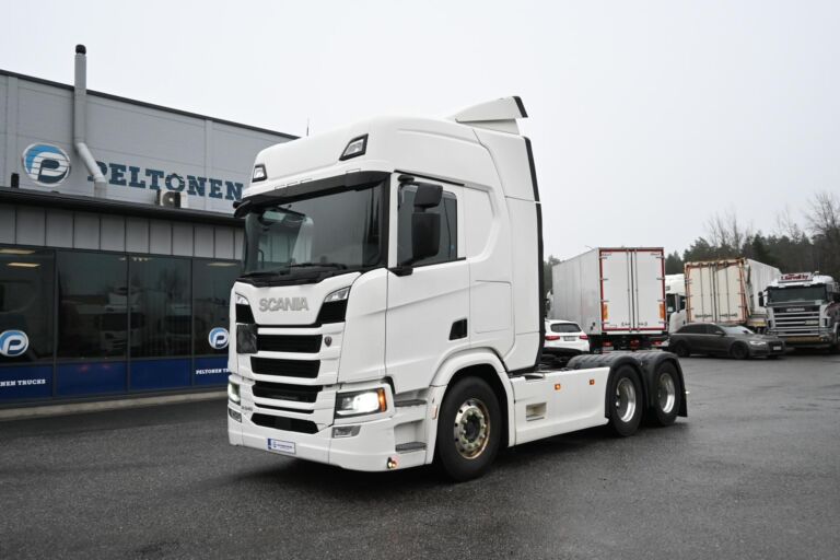 Scania R540 6x4 ADR