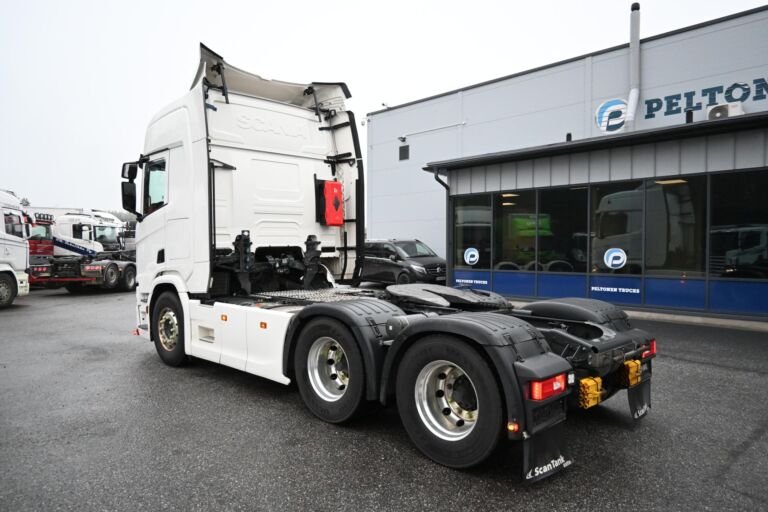 Scania R540 6x4 ADR