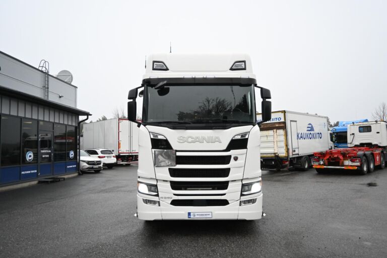 Scania R540 6x4 ADR