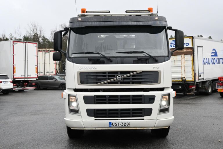 Volvo FM300 6x2