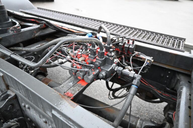 Scania 360hv 4x2 Vaijeriauto