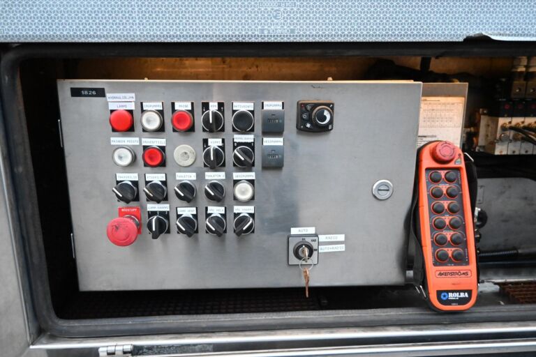 MAN TGX 35.560 8x4*4 ROLBA