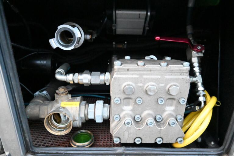 MAN TGX 35.560 8x4*4 ROLBA