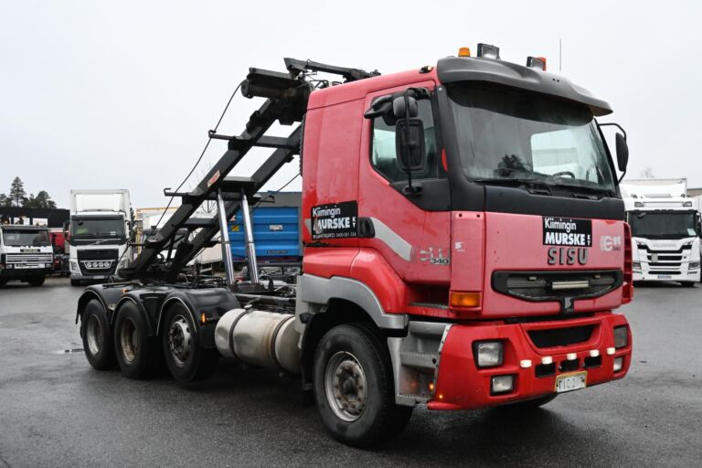 Sisu E11 340 vaijerivaihtolava-auto