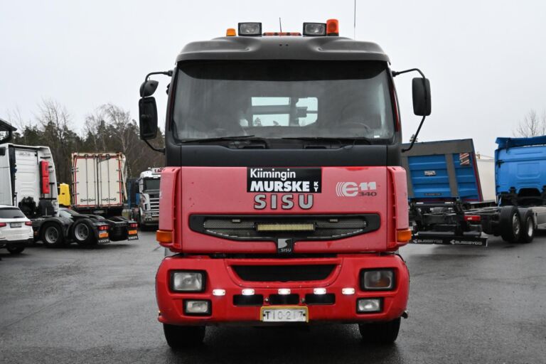 Sisu E11 340 vaijerivaihtolava-auto