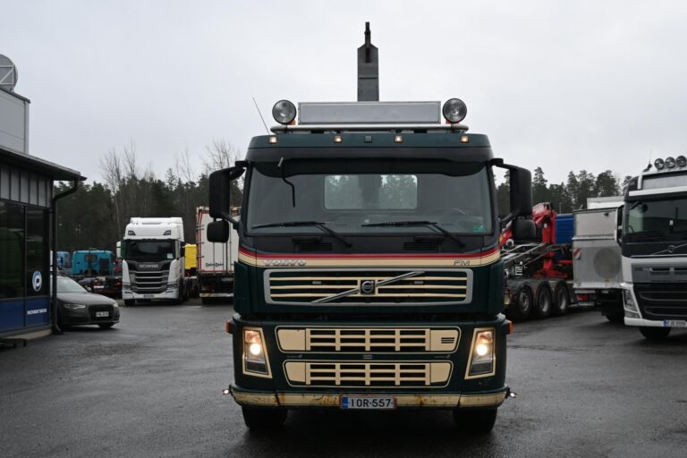 Volvo FM440 6x2 koukkuauto