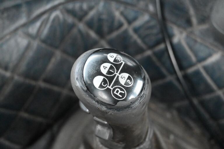 Volvo FM440 6x2 koukkuauto