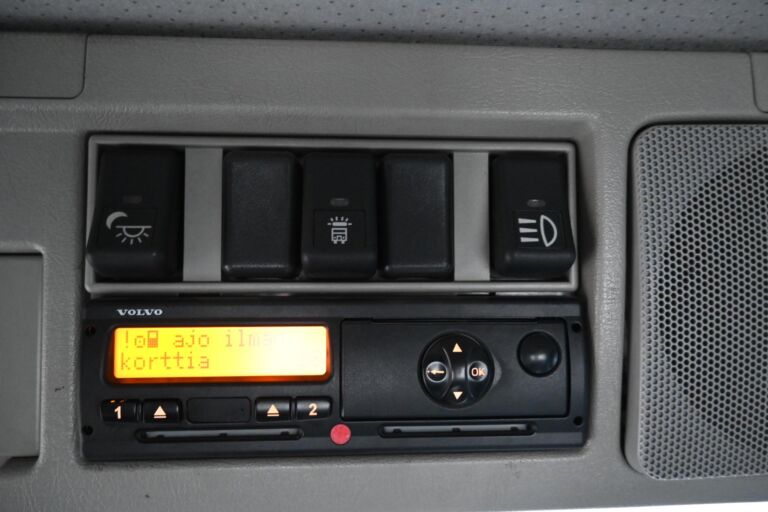 Volvo FM440 6x2 koukkuauto