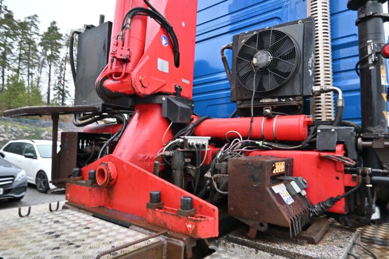 Volvo FM460 8x4*4 Tulossa