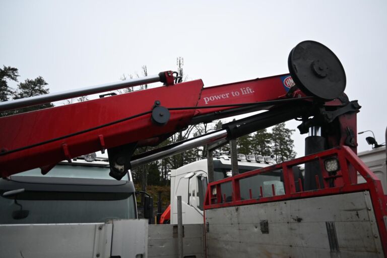 Volvo FM460 6x2 HMF3000K7