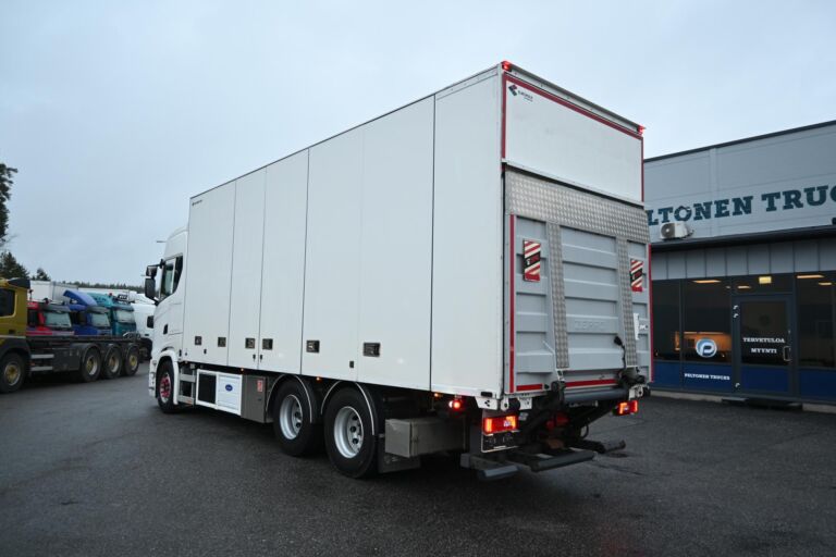 Scania S500 6x2 Siisti