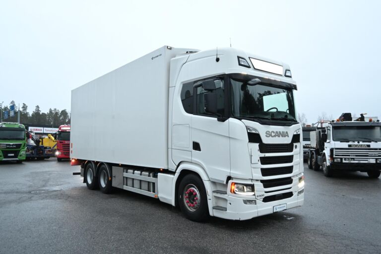 Scania S500 6x2 Siisti