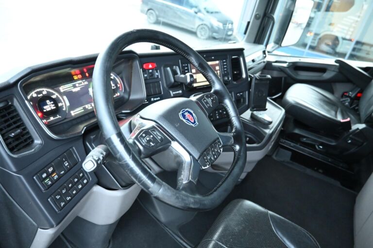 Scania S500 6x2 Siisti