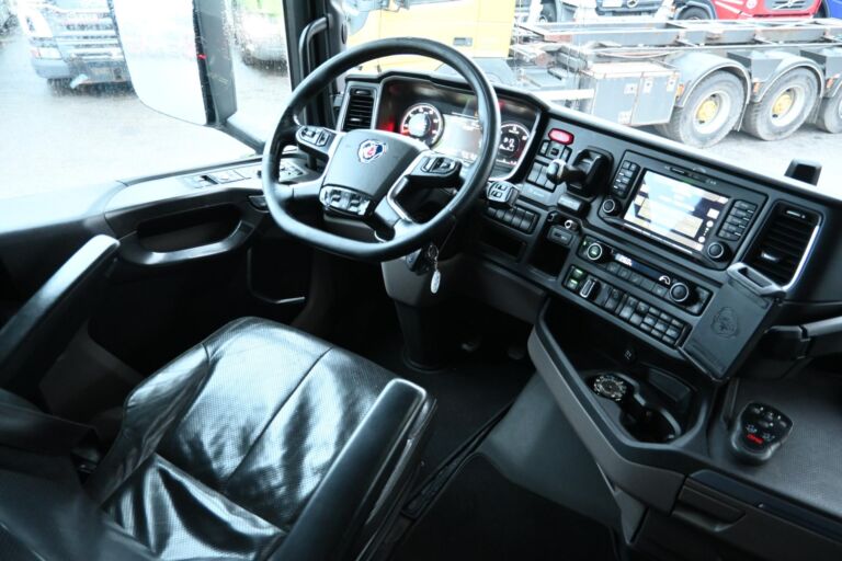 Scania S500 6x2 Siisti