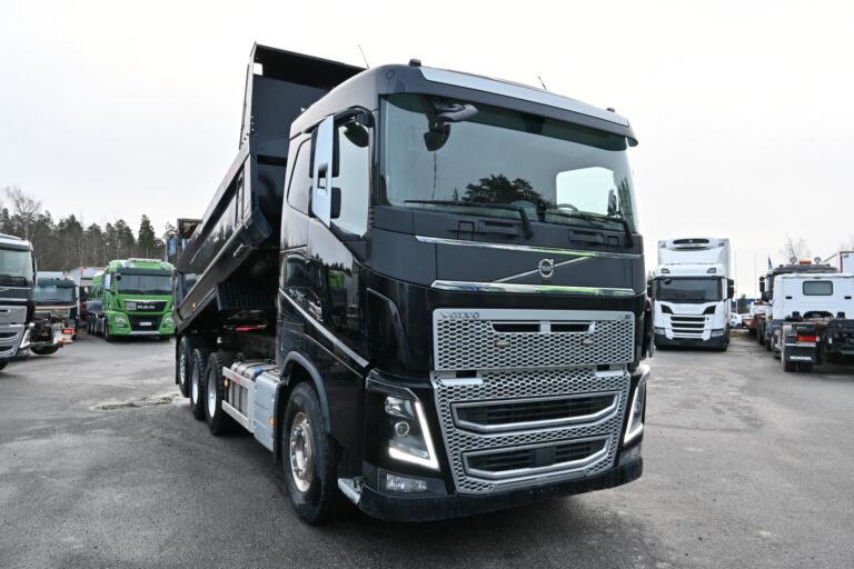 Volvo FH750 8x4*4 Tridem maansiirto