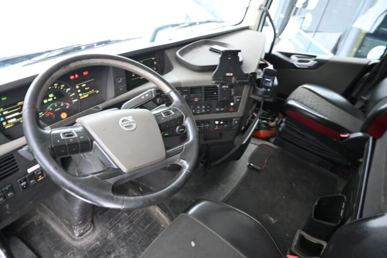 Volvo FH460 8x4*4 EURMARK