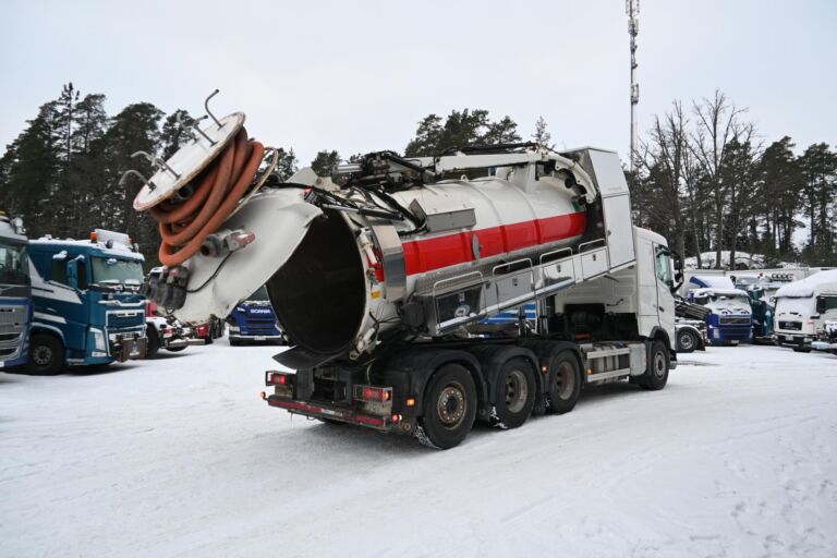 Volvo FH460 8x4*4 EURMARK