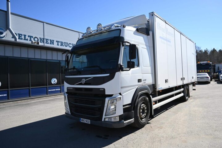 Volvo FM420 4×2