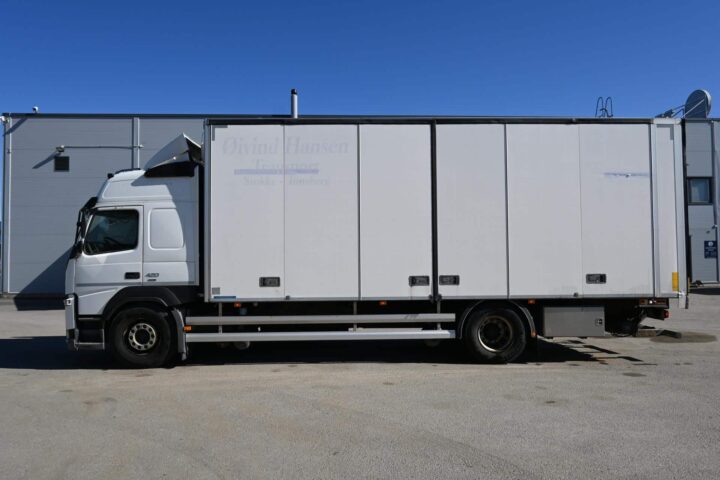 Volvo FM420 4×2