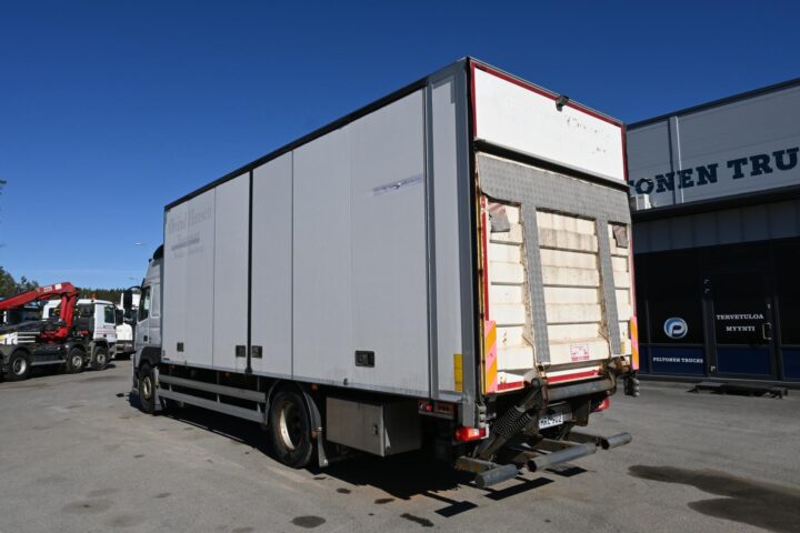 Volvo FM420 4×2