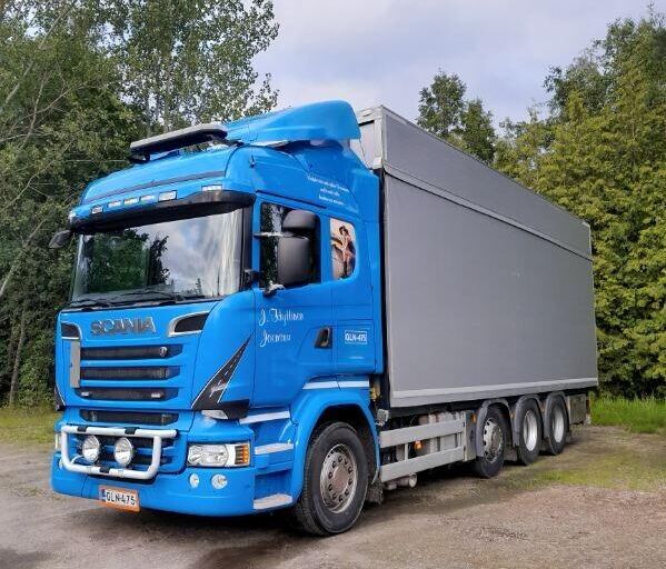 Scania R520 8x2 Yhdistelmä