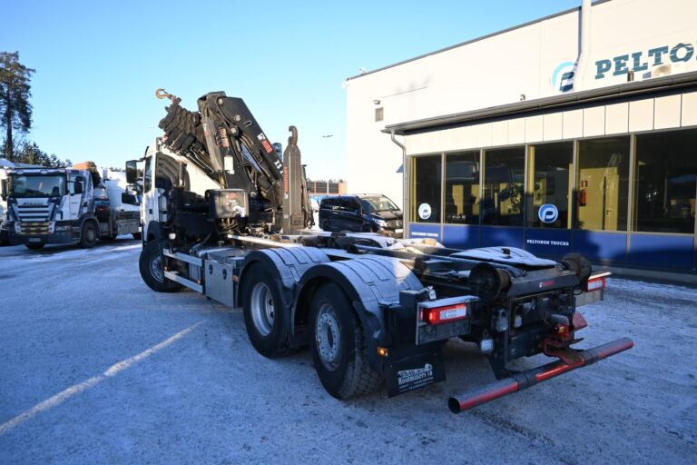 Volvo FM450 6x2 HIAB 211 & Multilift