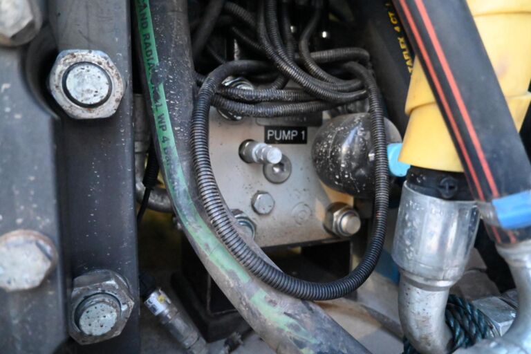 Scania R560 8x4*4 EUR-MARK