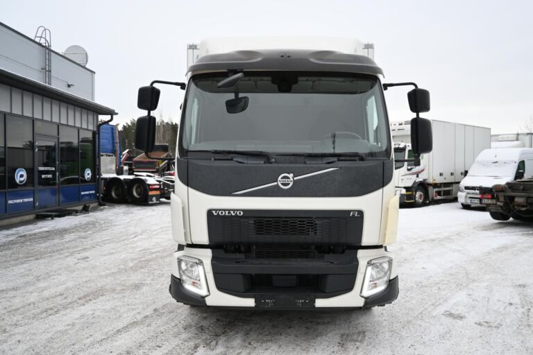 Volvo FL210 4x2