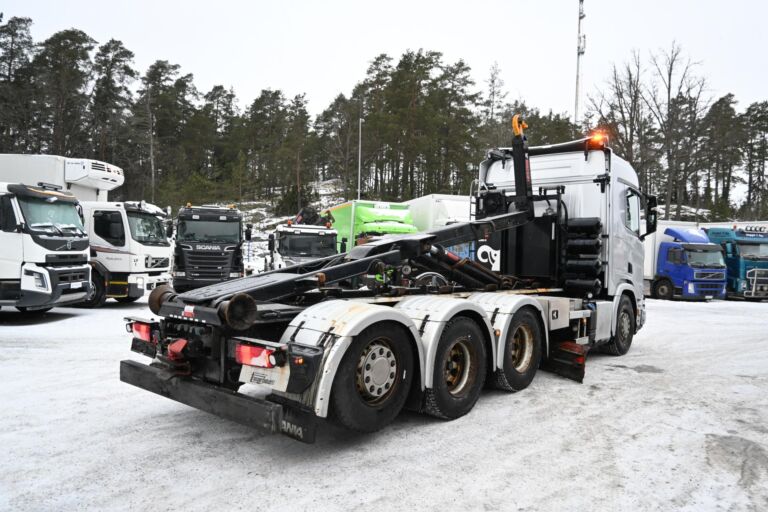 Scania R500 8x4*4 Tienhoito/Koukkuauto