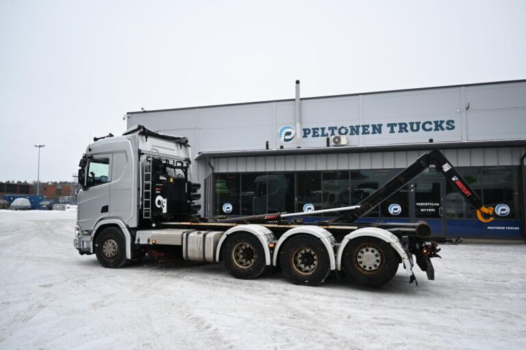 Scania R500 8x4*4 Tienhoito/Koukkuauto