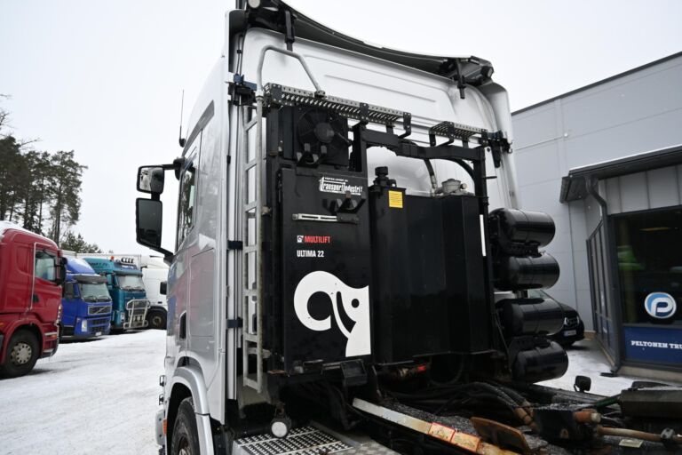 Scania R500 8x4*4 Tienhoito/Koukkuauto