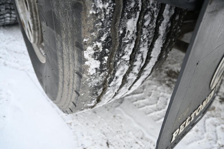 Volvo FH13 480 6x2*4 Matala vaijeriauto